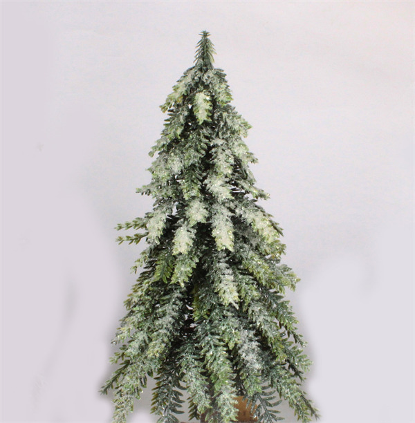 Mini-Weihnachtsbaum mit Tannenfuß