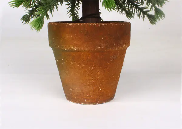 Weihnachtsschmuck im braunen Topf.jpg Christmas Decorations in Brown Pot.jpg